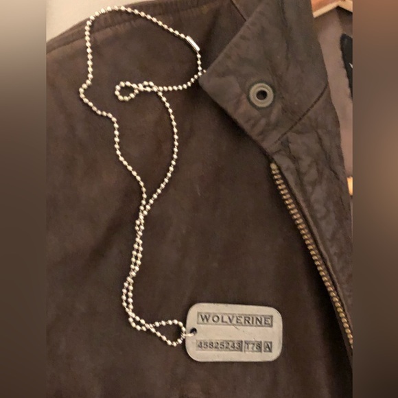 X-men Wolverine SET Adult Medium Leather Jacket, Claws, Dog Tag and Belt Buckle. - Picture 10 of 10